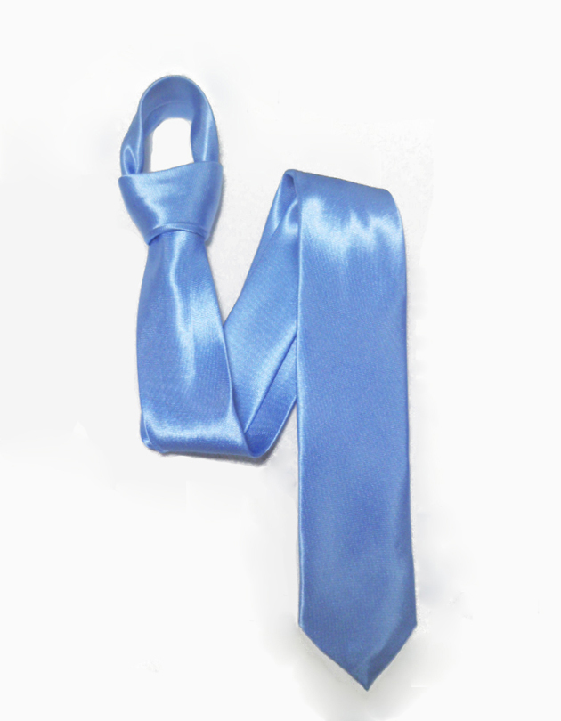 Skinny Tie in Dreamy Blue